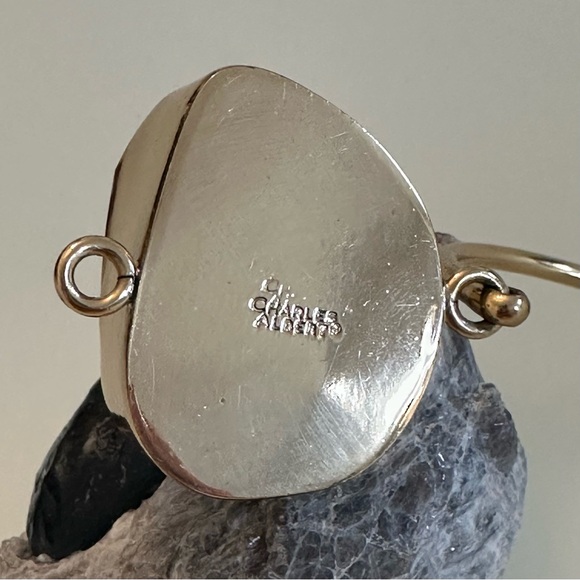 Charles Albert | Unique Cinnerus Shell Bangle / Bracelet - Picture 14 of 16